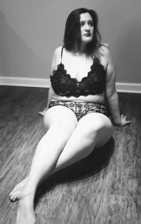 evelynmusefree hd nackt foto