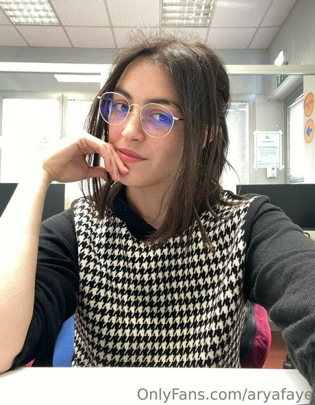 aryafaye heiße beste bilder