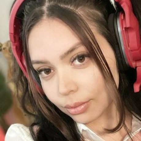 Adeptthebest nackt pornografische bilder