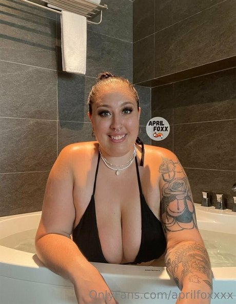 aprilfoxxxx exklusive sex fotos