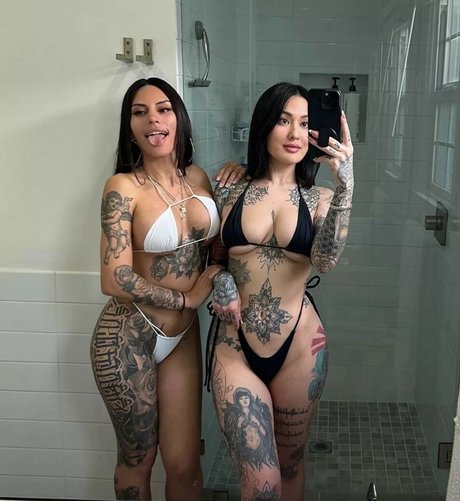 Taylor Roze sexy kostenlose foto