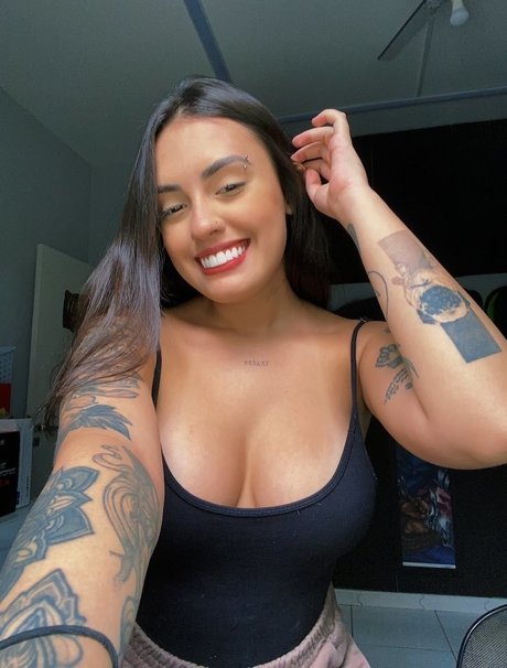 Vitoria Marcilio xxx nackte galerie