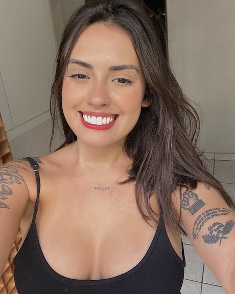 Vitoria Marcilio hübsche bild