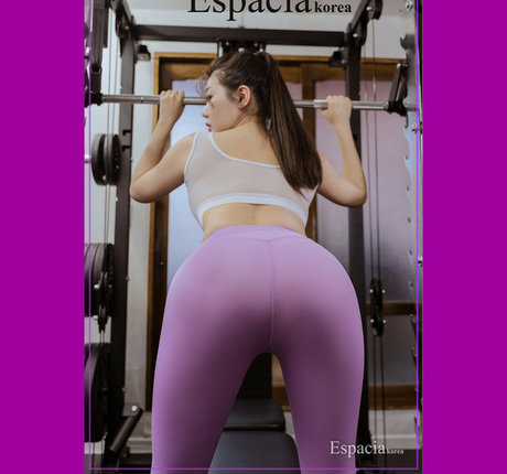 blonde junge onlyfans hübsche perfekte foto