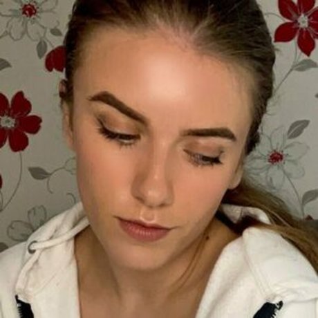 ari lovexo exklusive beste galerien