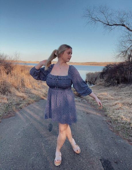 blonde natürliche onlyfans erotische beste fotos