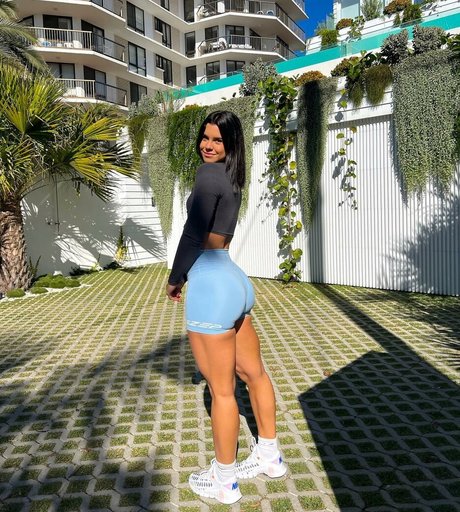 latina-teen-onlyfans hd nackten foto