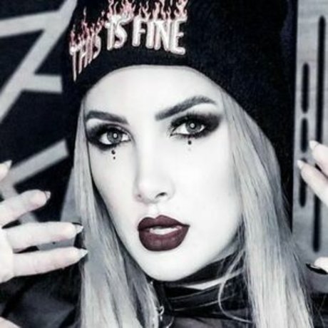 Addie Nicole Amick freie erwachsene galerien