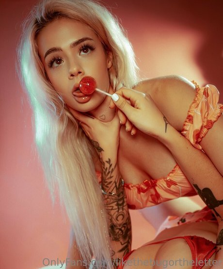 likethebugortheletter nackt hübsche bild