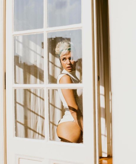 Bruna Linzmeyer nette bilder