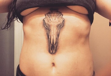 Sailor Jeramie nackten pornostar foto