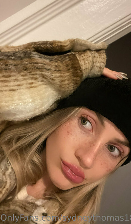 yourbabymadds model freie galerien