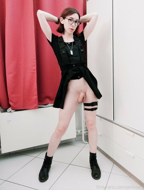 jenissenj top erotische foto