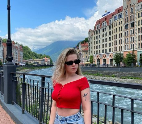 markandkissa exklusive pornographische bild