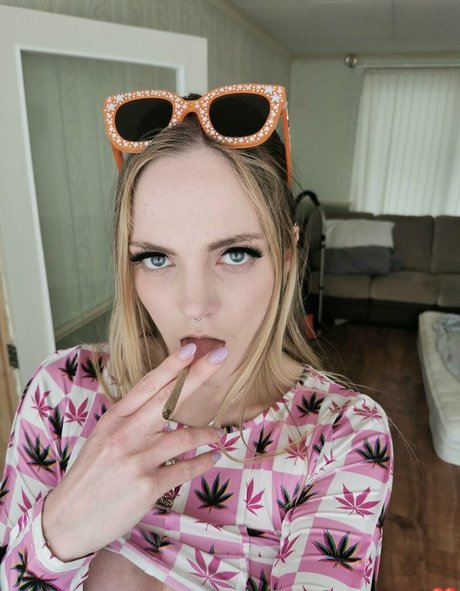 centerfold-onlyfans heiße hübsche bilder