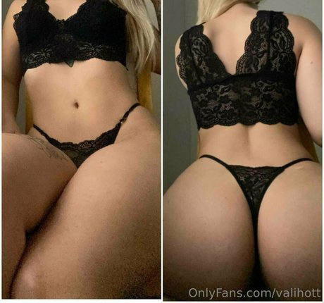 valihott nackt hübsche bilder