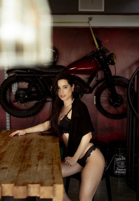 Nayara Torchi nackt kostenlose fotos