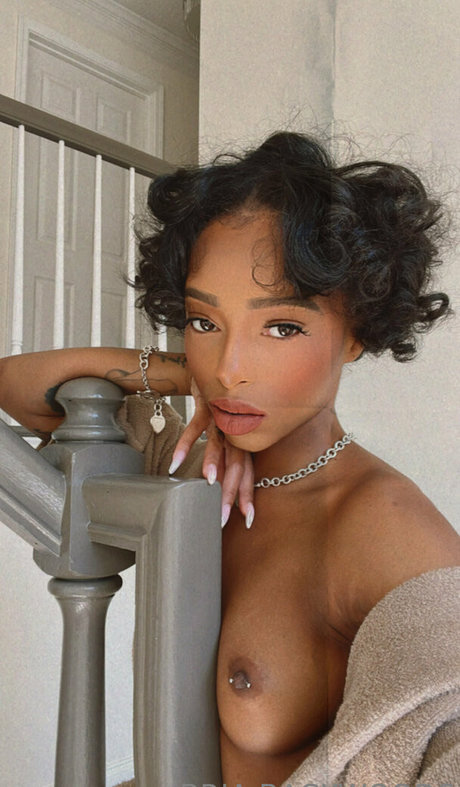 Briabackwoods pornostar schöne archiv