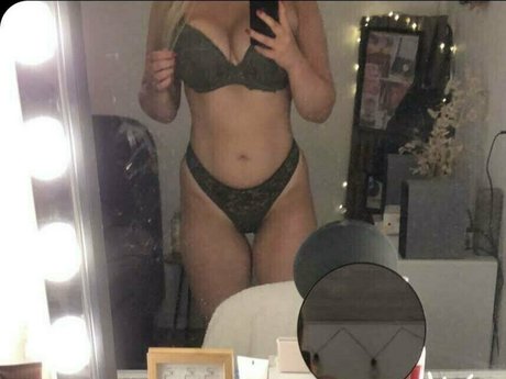 realnanna schauspielerin top foto