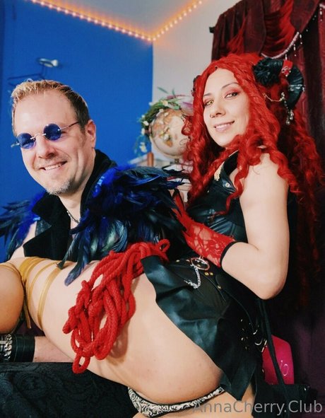 kurvige teen-onlyfans erotische kostenlose galerien