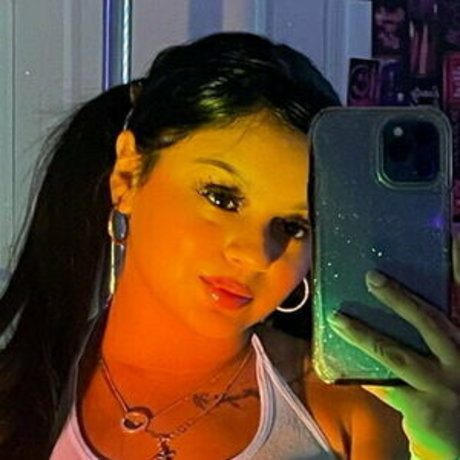 valepaola top akt galerien