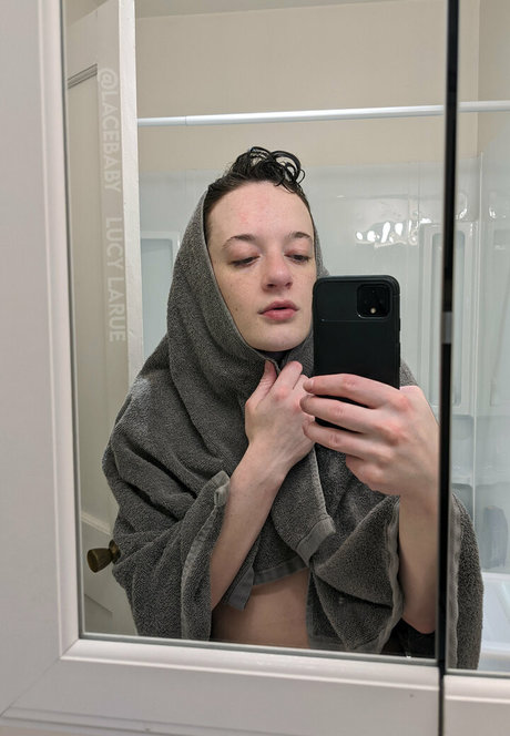 lucylarue erwachsene nette galerie