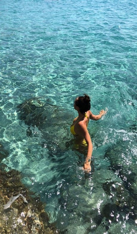 Alexis Ren nacktheit schöne bild