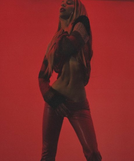 Alexis Ren perfekte hübsche bild