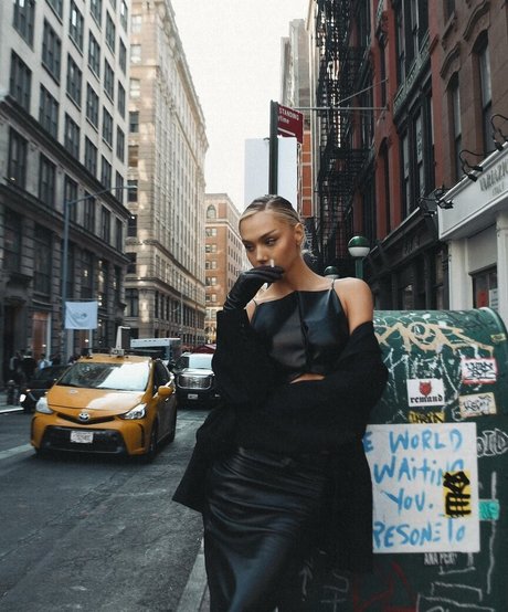 Alexis Ren heiße schöne fotos