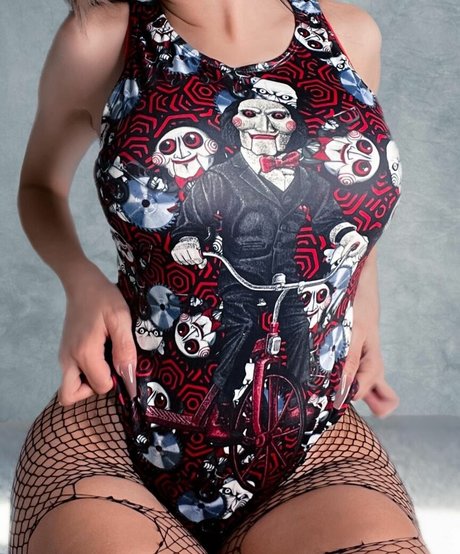 Laura Amuyus nacktheit erwachsene galerie