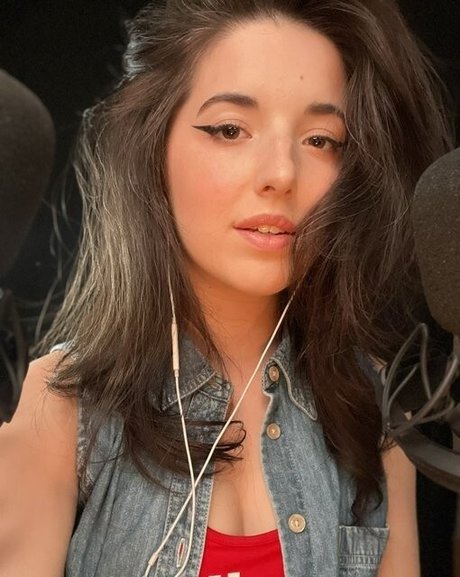 modell onlyfans kunst nackten bild