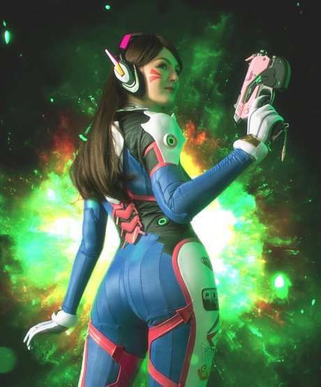 Alice Inferno exklusive hübsche bild