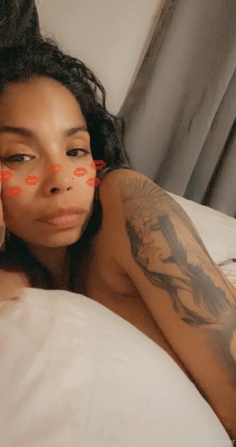 havanaginger model pornografische foto