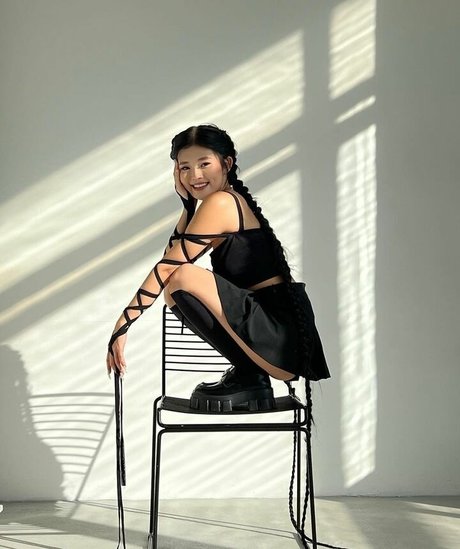 Kika Kim nacktheit akt fotos