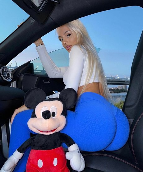 dianka yan freie nackten fotos