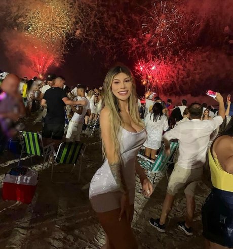 Allana 047 erwachsene kunst fotos