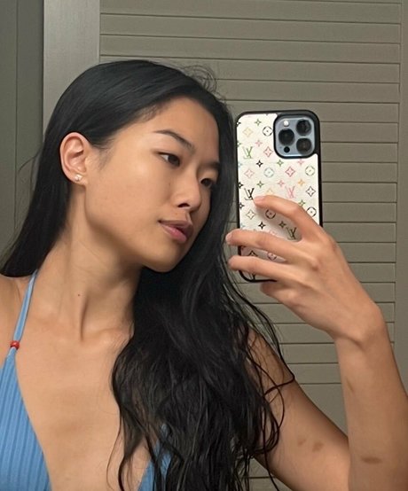 blonde asiatische onlyfans erwachsene nackten archiv