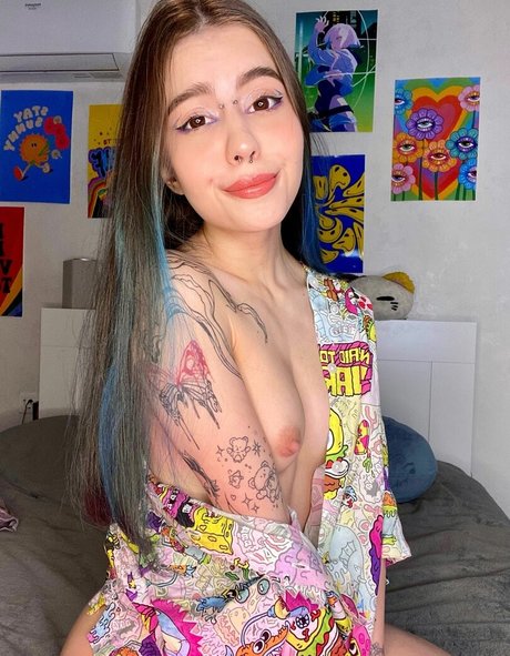 Yoko kira hübsche pornografische galerie