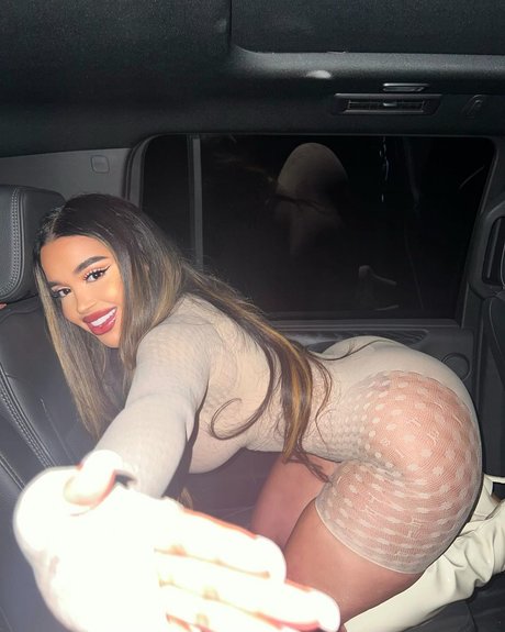 Giselle Lynette pornostar akt fotos