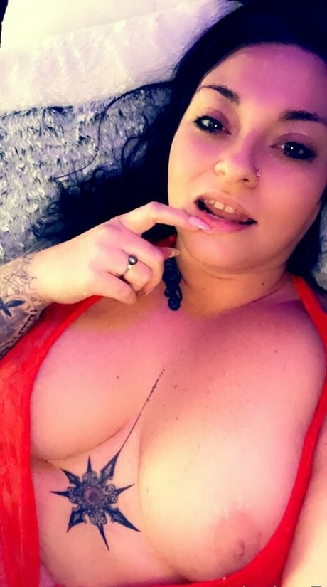 Andrea Zendejas hübsche nacktheit archiv