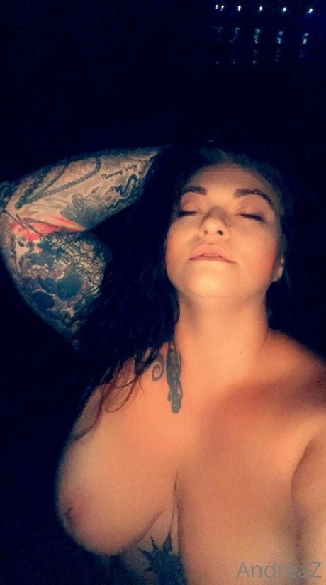 Andrea Zendejas top schöne fotos