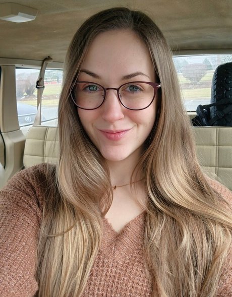 Lindsey Love hübsche pornografische foto