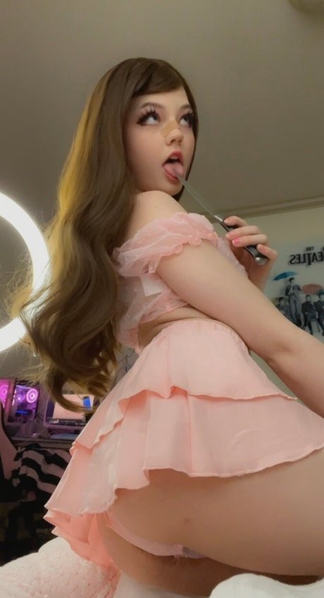 Strawbeariemilkk sexy nacktheit foto