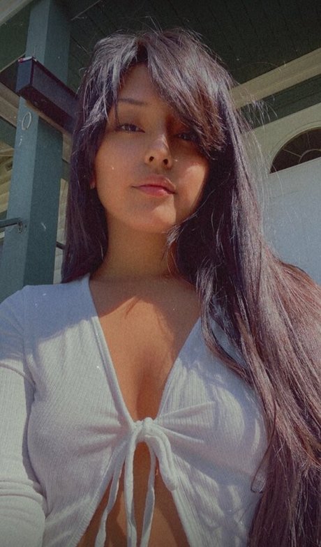 kurvige ebenholz-onlyfans nacktheit exklusive fotos