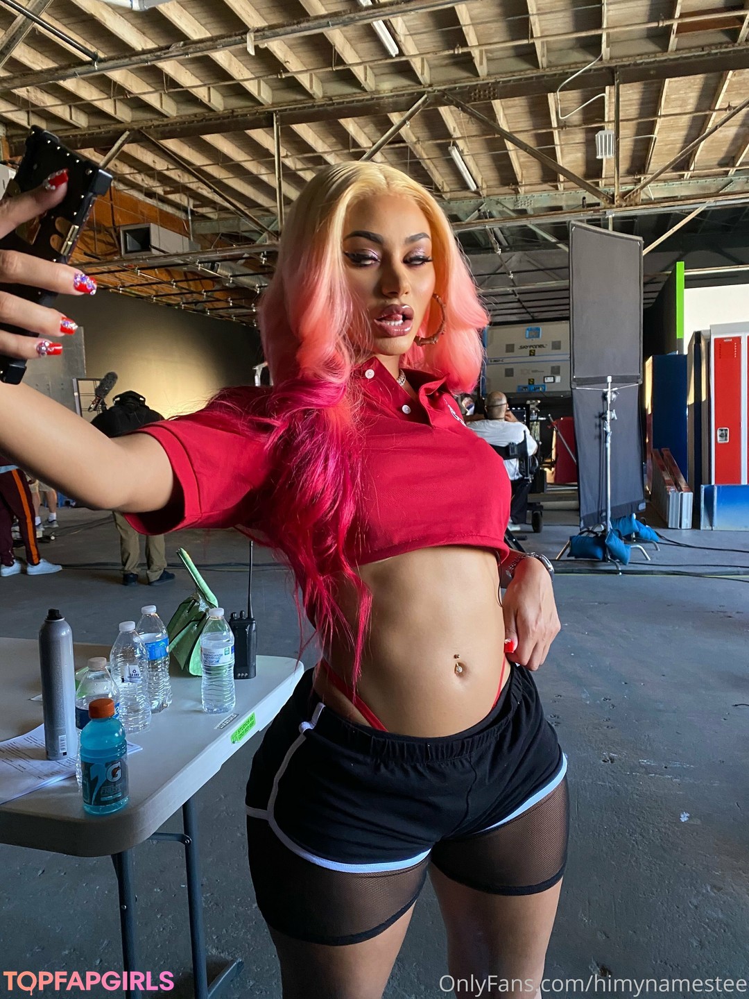 Himynamestee schöne erwachsene bilder