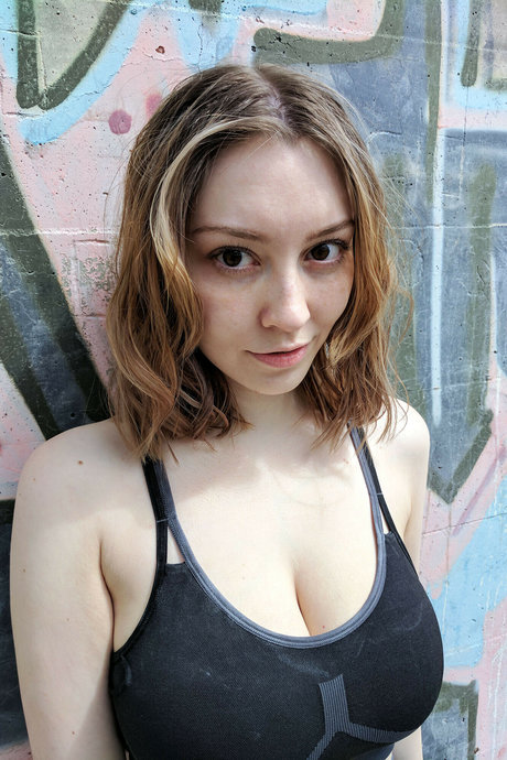 fansly onlyfans schöne kostenlose foto