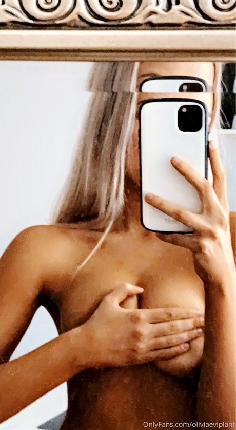 Olivia Evi Plant nacktheit pornografische galerie