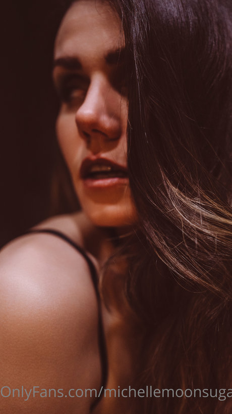 Ellie Land xxx heiße bild