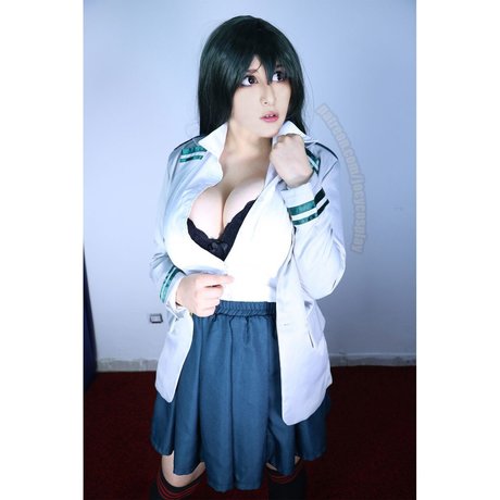 Jocy Cosplay top sexy bilder