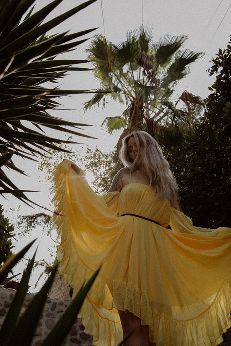 Alysha Nett hübsche akt bild